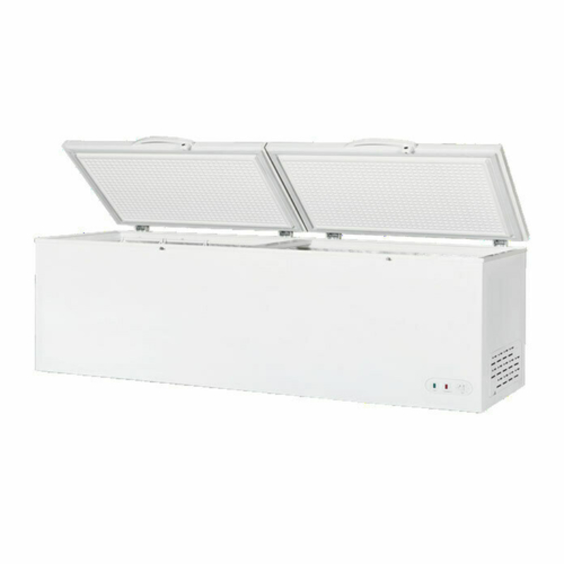 Maxx Cold MXSH23.6SHC 23.6 Cu. Ft. Commercial Solid Top Chest Freezer